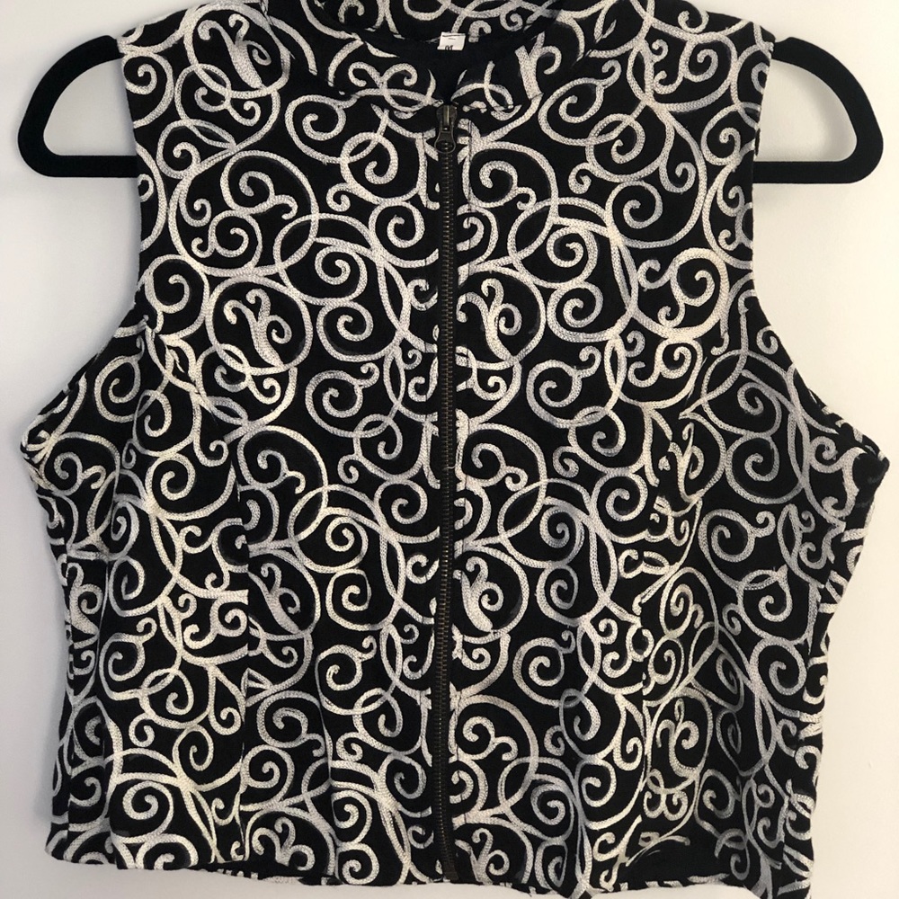 Embroidered vest - Picture 2 of 2